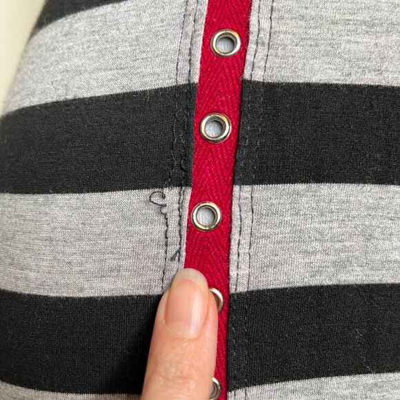 Shrinkle Fur Skull Hoodie Dress Small Black Gray Striped Studded y2k Punk Goth - Picture 6 of 14